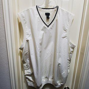 IZOD Men's V-Neck Sleeveless Wind & Water Resistant Vest Shirt, XL